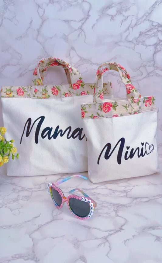 Personalized Mama Tote Bag,Gift For Mom,Custom Gift For Mama,Mom Bag,Aesthetic Tote Bag,Mothers Day Gift,Reusable Tote Bag,New Mom Gift